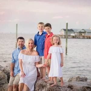 Meet your Posher, Bobbie